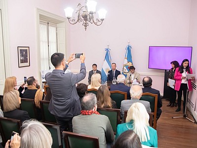 La Casa de San Juan celebró la literatura sanjuanina en Buenos Aires